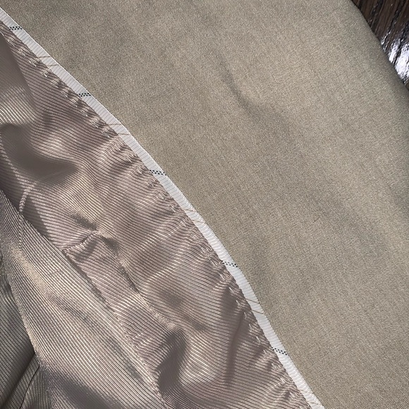 Like New - Preloved - Limited Lined Blazer - Size 12 - Picture 7 of 7